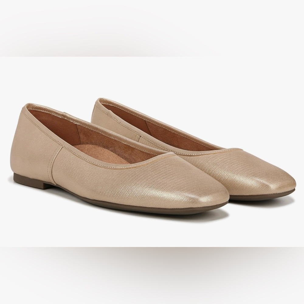 Vionic Women's Metallic Beige Ballet Flats